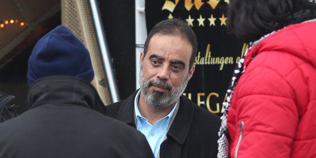 Bei Nicht-Konvertierung Höllenfeuer - Salafisten verschicken wahllos Droh-SMS