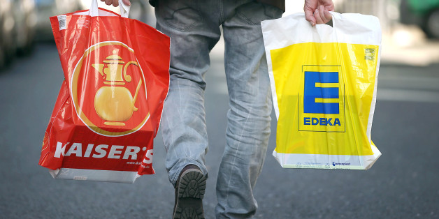 Einkaufstüten von Kaiser's Tengelmann und Edeka