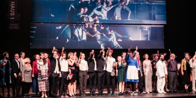 Rassistische Angriffe auf Schauspieler in Österreich - Theater reagiert mit eindringlichem Appell