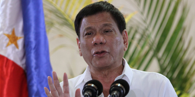 Philippine President Rodrigo Duterte speaks upon his arrival at Davao International Airport in Davao city, Philippines, after returning from a leaders' summit in Peru of the Asia-Pacific Economic Cooperation (APEC), November 23, 2016. REUTERS/Lean Daval Jr
