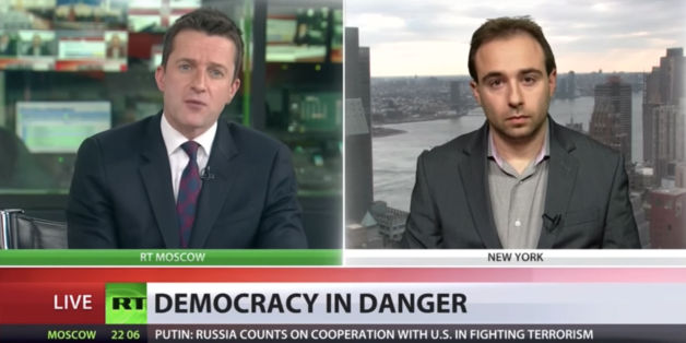 Der Politikwissenschaftler Yascha Mounk kritisierte in einem Interview mit "Russia Today" Propaganda in der russischen Politik Putins.