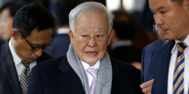 CJ Group chairman Sohn Kyung-shik arrives to attend a hearing at the National Assembly in Seoul, South Korea, December 6, 2016. REUTERS/Kim Hong-Ji