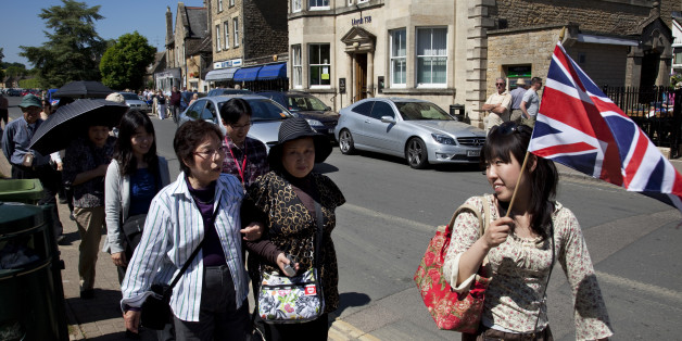 Was suchten hunderte chinesische Touristen im Örtchen Kidlington?