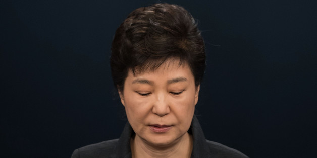 SEOUL, SOUTH KOREA - NOVEMBER 04: South Korean President Park Geun-Hye speaks during an address to the nation, at the presidential Blue House on November 4, 2016 in Seoul, South Korea. (Photo by Ed Jones-Pool/Getty Images)