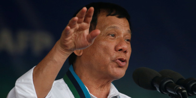 Philippine Pesident Rodrigo Duterte speaks during the change of command for the new Armed Forces chief at a military camp in Quezon city, Metro Manila, December 7, 2016. REUTERS/Erik De Castro