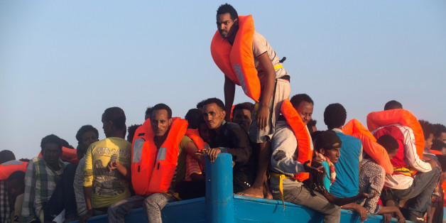 "Kinder unter drei Jahren gratis": So dreist werben Schlepper auf Facebook um Kunden