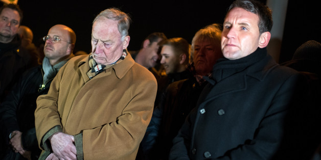 So machten sich Höcke, Gauland und andere Rechte mit ihrer geheuchelten Trauer lächerlich