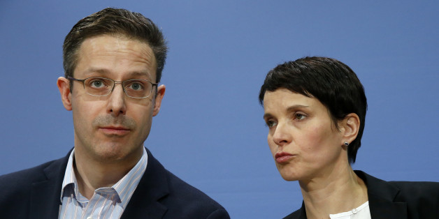 Die AfD Chefin Frauke Petry und der AfD-NRW-Vorsitzende Marcus Pretzell haben geheiratet.