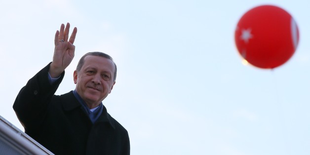 IZMIR, TURKEY - DECEMBER 23 : Turkish President Recep Tayyip Erdogan attends the opening ceremony of SUTAS Ege dairying project in Tire district of Izmir, Turkey on December 23, 2016. (Photo by Emin Menguarslan/Anadolu Agency/Getty Images)