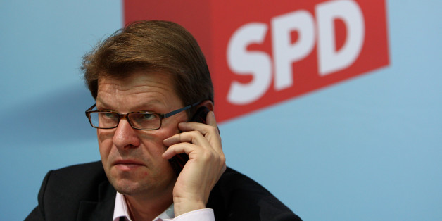 Ralf Stegner fordert Abschiebehaft für Gefährder