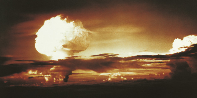Nuclear Bomb Test, Bikini atoll and Enewetak, October 31 1952