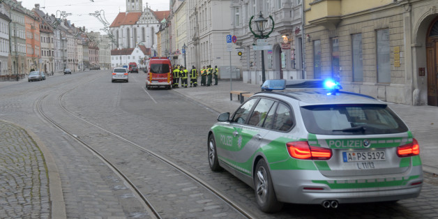 Am Tag der Evakuierung wurde die Polizei auch zu einer Massenschlägerei im Bus gerufen (Archivbild)