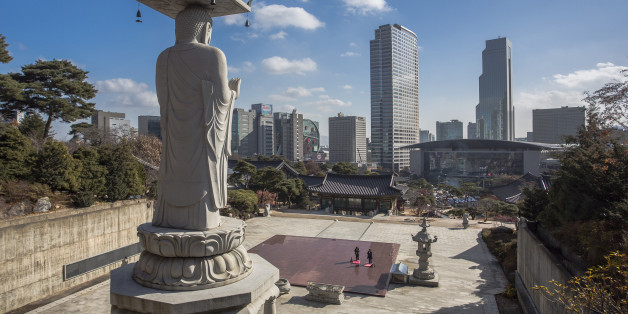 Korea, Seoul, Bong-eum Buddist Temple