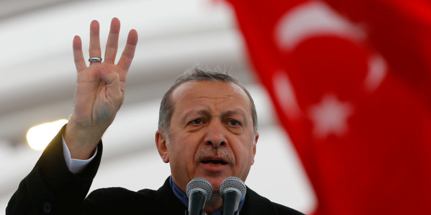 Turkish President Tayyip Erdogan makes a speech during the opening ceremony of Eurasia Tunnel in Istanbul, Turkey, December 20, 2016. REUTERS/Murad Sezer