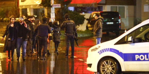 Police secure area near an Istanbul nightclub, Turkey, January 1, 2017. REUTERS/Osman Orsal