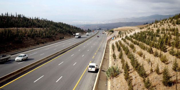 L'autoroute est-ouest au niveau de la wilaya d'Ain Defla (Photo by Billal Bensalem/NurPhoto) (Photo by NurPhoto/NurPhoto via Getty Images)