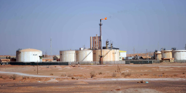 A general view shows an oil installation on the outskirts of In Amenas, deep in the Sahara near the Libyan border, on January 18, 2013. Islamist hostage-takers at a nearby gas field in the area, more than 1,300 kms southeast of the capital Algiers, demanded a prisoner swap and an end to the French military campaign in Mali, a report said, while 30 foreigners were reported still missing in the worst international hostage drama for years. AFP PHOTO/FAROUK BATICHE (Photo credit should read F