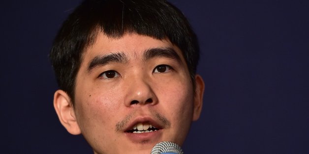 Lee Se-Dol, one of the greatest modern players of the ancient board game Go, speaks a post-match press conference after the fifth and final game of the Google DeepMind Challenge Match against Google-developed supercomputer AlphaGo at a hotel in Seoul on March 15, 2016.A Google-developed computer programme had the last word in its machine vs human challenge with South Korean Go grandmaster Lee Se-Dol, winning the final game for a sweeping 4-1 series victory. / AFP / JUNG Yeon-Je (Photo cre