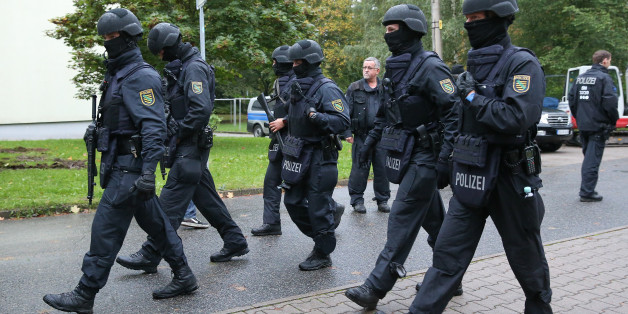 Großrazzia in Leipzig: Hunderte Polizisten durchkämmen Innenstadt