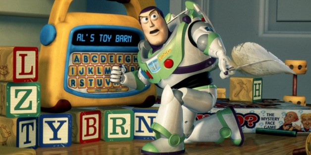 ATTENTION: THIS PICTURE HAS BEEN BINNED, DO NOT USE. UNDATED PUBLICITY PHOTO - FOR USE WITH STORY LEISURE-MOVIES - Buzz Lightyear uses a toy to plan a daring rescue of his pal Woody in Disney/Pixar's new computer animated comedy adventure film "Toy Story 2," which opens in the United States November 19.
FSP/HB