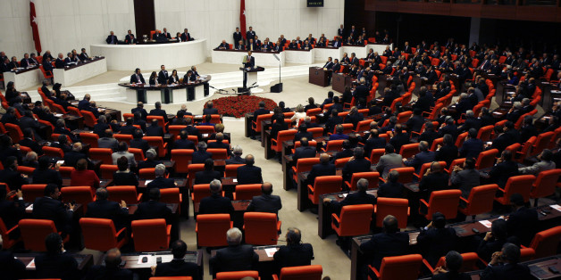 U.S. President Barack Obama addresses the Turkish Grand National Assembly Complex in Ankara, April 6, 2009. Obama's visit on the last leg of an eight-day trip that marks his debut as president on the world stage, is a recognition of the secular but predominantly Muslim country's growing clout and Washington's desire for its help to solve confrontations and conflicts from Iran to Afghanistan. REUTERS/Jim Young (TURKEY POLITICS)