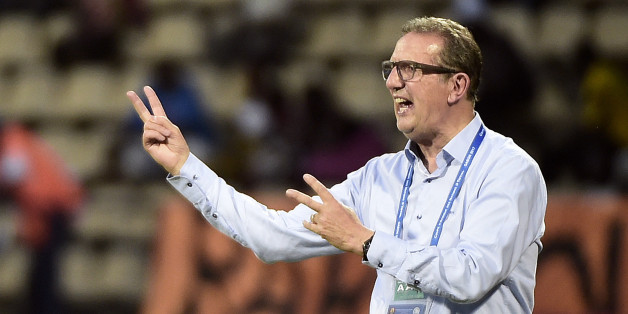 Algeria's Belgian coach Georges Leekens reacts during the 2017 Africa Cup of Nations group B football match between Algeria and Tunisia in Franceville on January 19, 2017. / AFP / KHALED DESOUKI (Photo credit should read KHALED DESOUKI/AFP/Getty Images)
