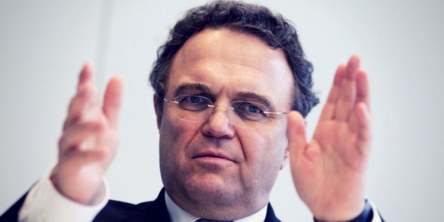 Ex-Innenminister Hans-Peter Friedrich sorgt mit "Germany First"-Tweet für Shitstorm