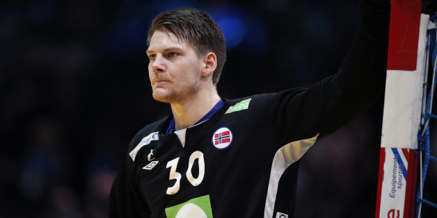 Men's Handball - Croatia v Norway - 2017 Men's World Championship, Semi-Finals - AccorHotels Arena, Paris, France - 27/01/17 - Norway's goalkeeper Torbjorn Bergerud during the match. REUTERS/Benoit Tessier