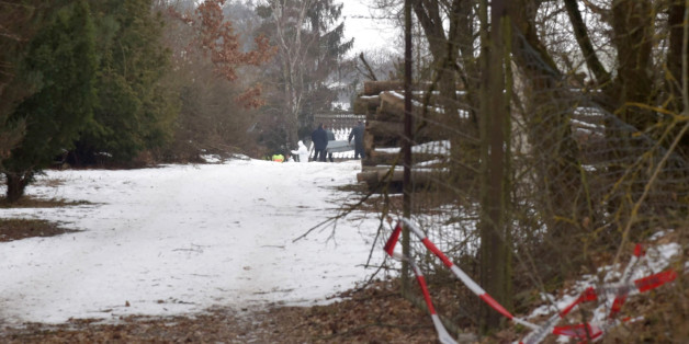 Nach Feier in Gartenlaube in Unterfranken: sechs junge Männer und Frauen tot gefunden