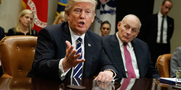 Ein Berater von US-Präsident Donald Trump hat Deutschland vorgeworfen, sich mit dem Euro unfaire Handelsvorteile zu verschaffen