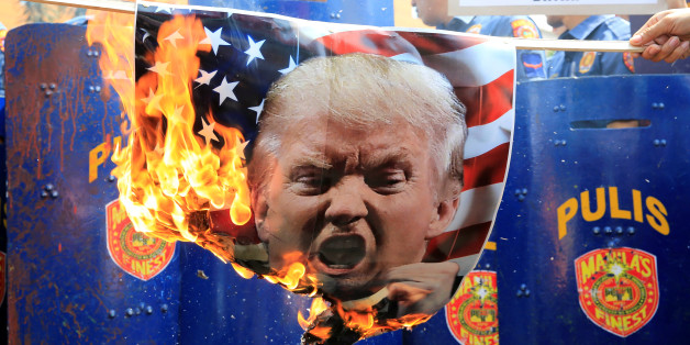 Rechtswissenschaftler sehen in den Angriffen von US-Präsident Donald Trump eine Verfassungskrise heraufziehen