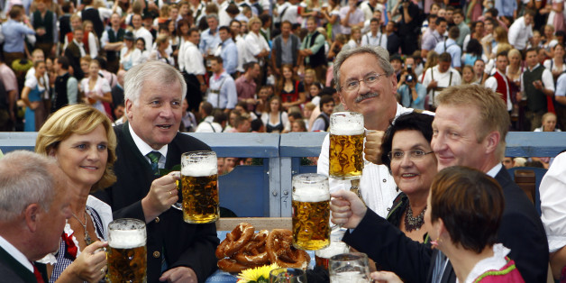 Fast die Hälfte der Bayern sind unzufrieden mit der Demokratie - das ist aber noch nicht alles