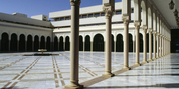ALGERIA - MAY 05: Patio of the Palace of Culture Moufdi Zakaria, 1984, Algiers. Algeria, 20th century. (Photo by DeAgostini/Getty Images)