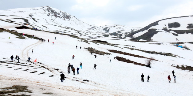 Kurdish men take part in the Kurdistan Ice and snow festival held at Kudu Mountain near the Iraq-Iran border town of Haj Omran, in the autonomous Kurdistan region of Iraq, February 20, 2016. REUTERS/Azad Lashkari