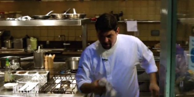 Tim Mälzer gerät bei "Kitchen Impossible" an seine Grenzen.