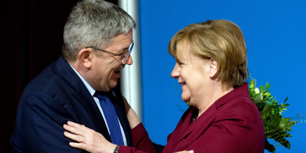Angela Merkel und Lorenz Caffier beim Parteitag in Stralsund