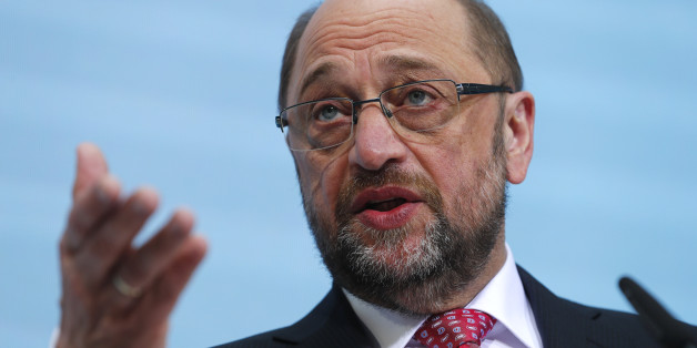 Martin Schulz: "Brauchen gesetzliche Regelung, die Gehaltsexzessen einen Riegel vorschiebt."