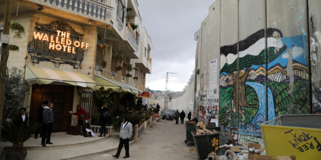 Le street artist Banksy ouvre un hôtel en Palestine