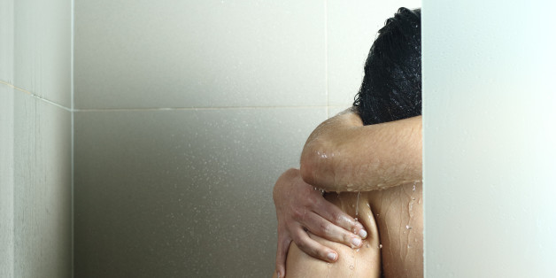 Vater hat seine lesbische Tochter vergewaltigt