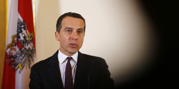 Austrian Chancellor Christian Kern addresses a news conference after a cabinet meeting in Vienna, Austria, January 30, 2017. REUTERS/Leonhard Foeger