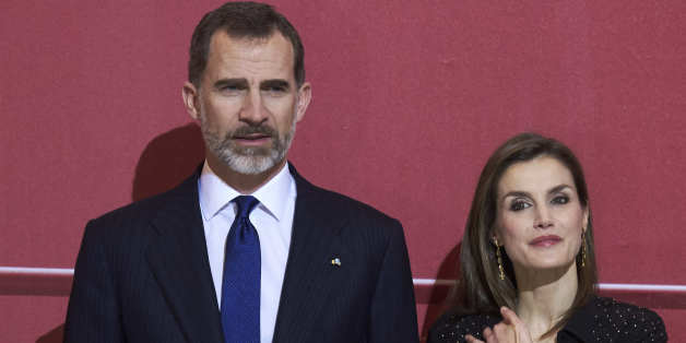 MADRID, SPAIN - MARCH 08: King Felipe VI of Spain and Queen Letizia of Spain attend tribute concert 'In Memoriam' for terrorism victims at the Auditorio Nacional de Musica on March 8, 2017 in Madrid, Spain. (Photo by Carlos Alvarez/Getty Images)