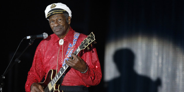 Rock and roll legend Chuck Berry performs during the Bal de la Rose in Monte Carlo March 28, 2009. The Bal de la Rose is a traditional annual charity event in aid of Foundation Princess Grace. REUTERS/Eric Gaillard (MONACO ENTERTAINMENT)