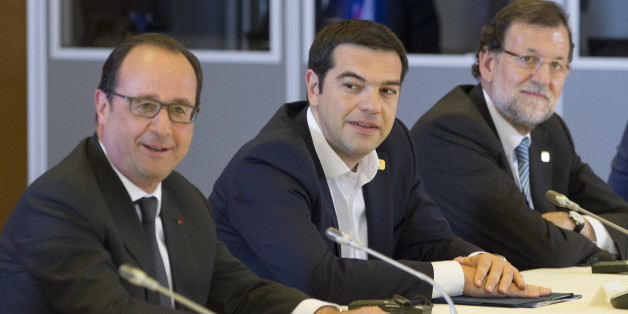 (L-R) French President Francois Hollande, Greek Prime Minister Alexis Tsipras and Spanish Prime Minister Mariano Rajoy attend a Eurozone emergency summit on Greece in Brussels, Belgium, June 22, 2015. REUTERS/Yves Herman