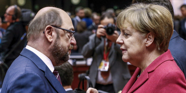 European Parliament President Martin Schulz (L) and German Chancellor Angela Merkel attend a European Union leaders summit in Brussels, Belgium, March 17, 2016. Picture taken on March 17, 2016. REUTERS/Yves Herman/File Photo