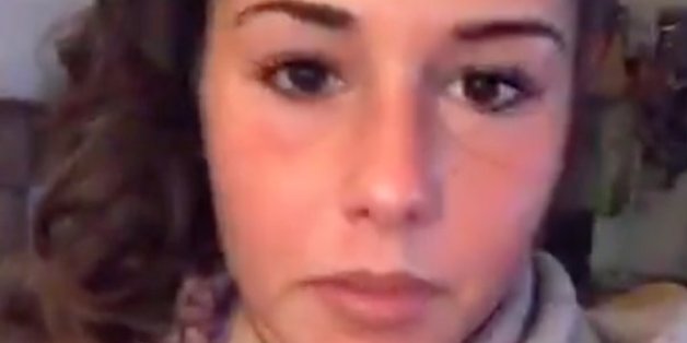 Sarah Lombardi will den Fans von ihrem Glück erzählen - doch denen bereitet ihr Auftritt große Sorgen