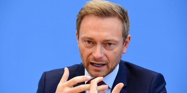 FDP-Chef Christian Lindner verteidigt Donald Trumps Luftangriff
