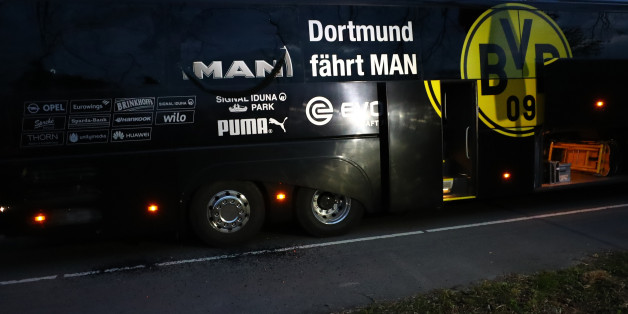 Football Soccer - Borussia Dortmund v AS Monaco - UEFA Champions League Quarter Final First Leg - Signal Iduna Park, Dortmund, Germany - 11/4/17 The Borussia Dortmund team bus is seen after an explosion near their hotel before the game Reuters / Kai Pfaffenbach Livepic
