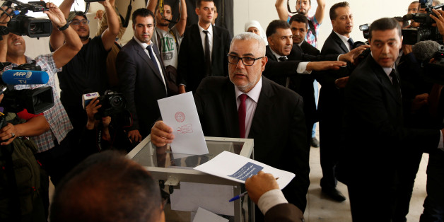 Abdelillah Benkirane, secretary-general of the Islamist Justice and Development party (PJD), casts his ballot at a polling station in Rabat October 7, 2016. REUTERS/Youssef Boudlal
