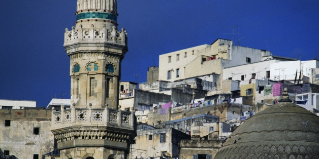 Ketchaoua or Ketchawa mosque, 1612, with the Kasbah in the background (Unesco World Heritage List, 1992), Algeria.
