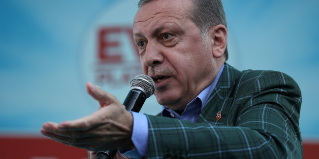Erdogan erklärt sich zum Sieger – und gratuliert seiner Partei